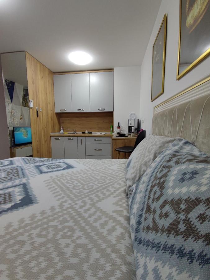 Apartamento Identity By Nights & Smiles Tuzla Exterior foto