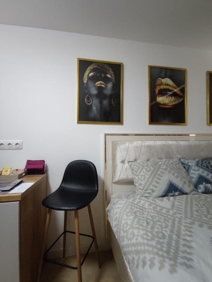 Apartamento Identity By Nights & Smiles Tuzla Exterior foto