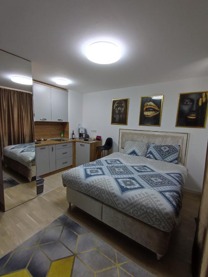 Apartamento Identity By Nights & Smiles Tuzla Exterior foto